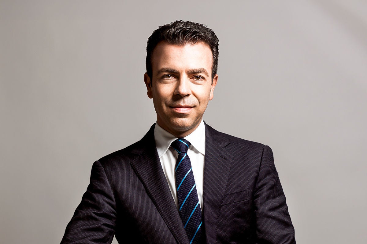 Photographic portrait of Alejandro Ramírez Magaña