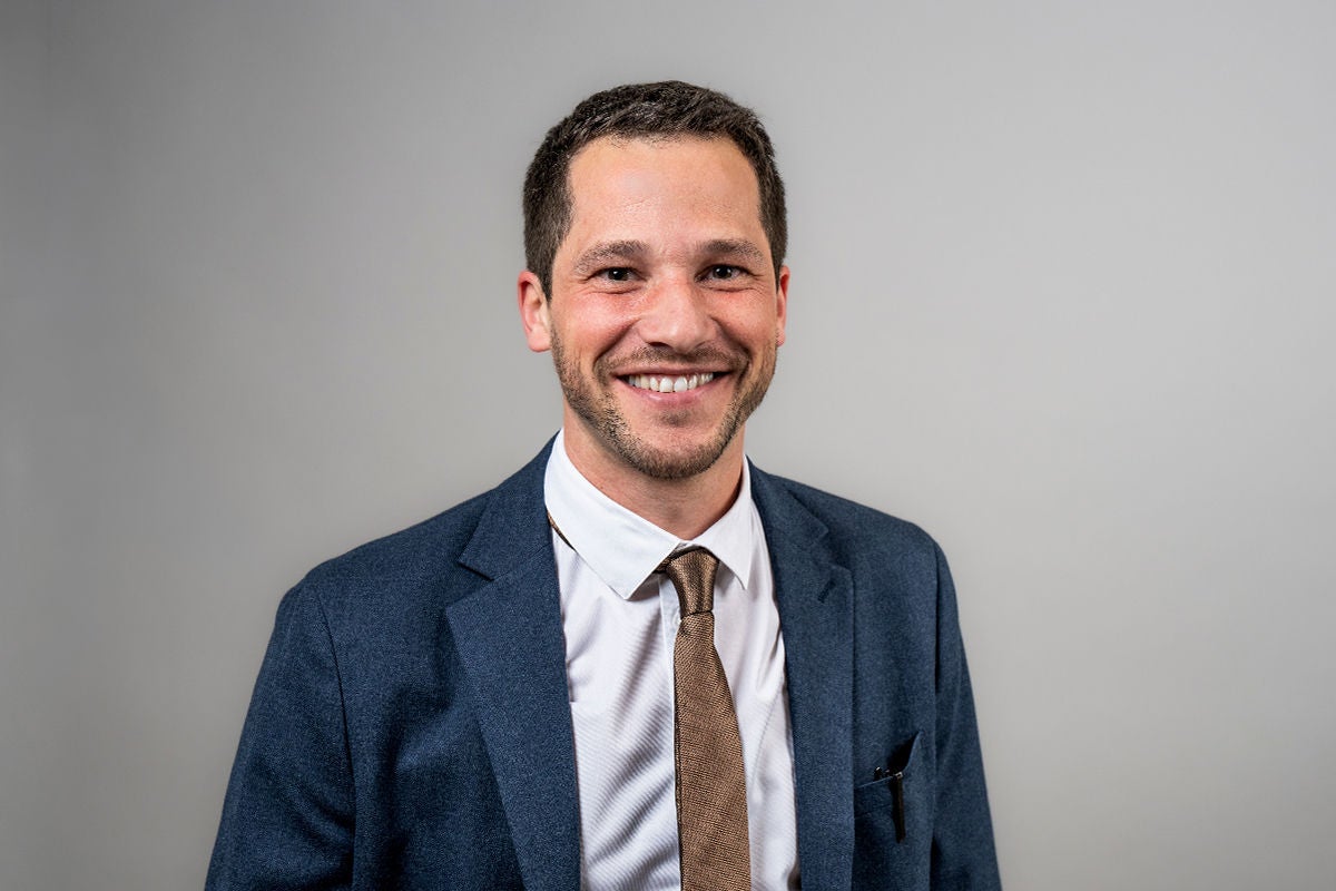 Photographic portrait of Luc Burnier