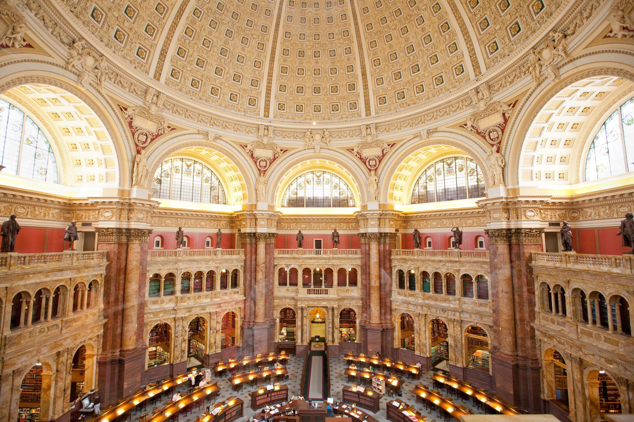 The library of congress building in washington dc