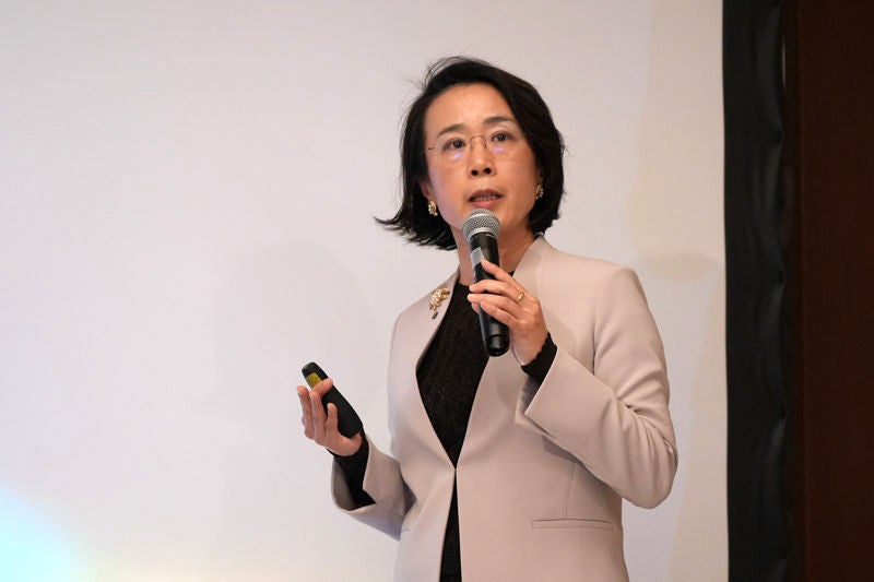 EYストラテジー・アンド・コンサルティング株式会社　EY-Parthenon パートナー 　小林 暢子