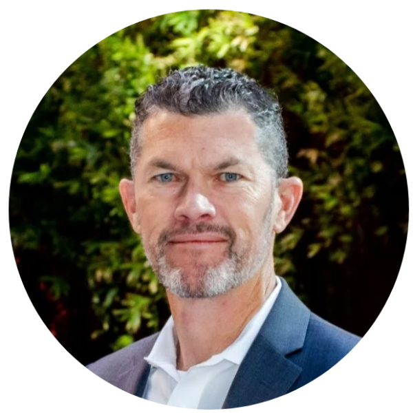 Photographic portrait of Matt Hatch