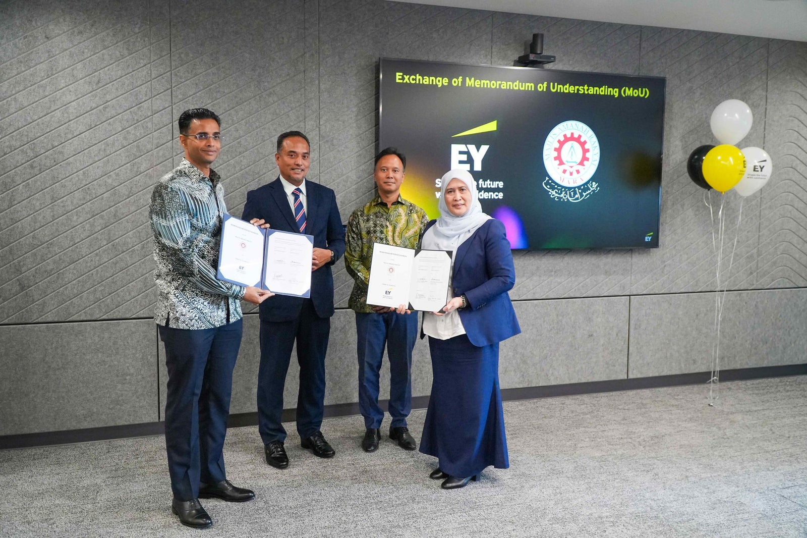 EY collaborates with MARA to empower Malaysia’s accounting profession ...