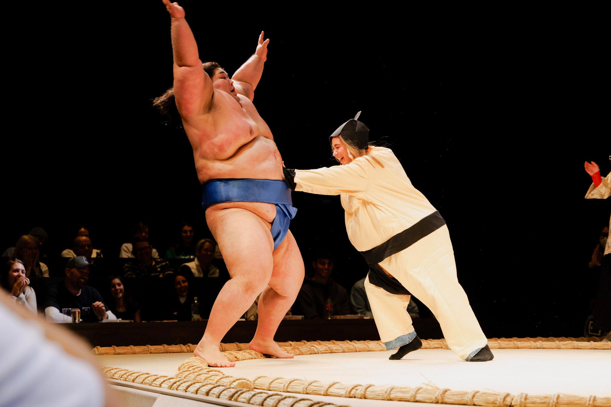 THE SUMO HALL日楽座