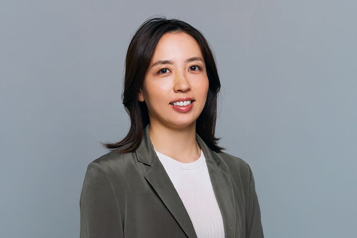 Photographic portrait of Hiromi Kawamata