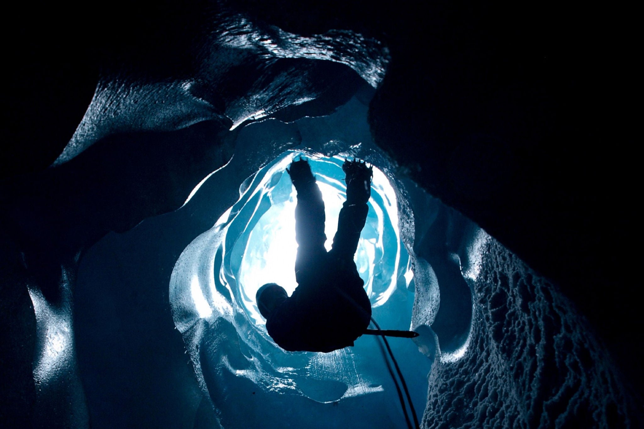 Ice cave climber