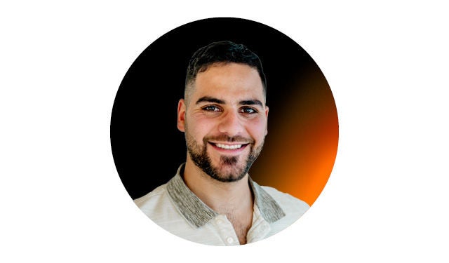 Avi Stoller