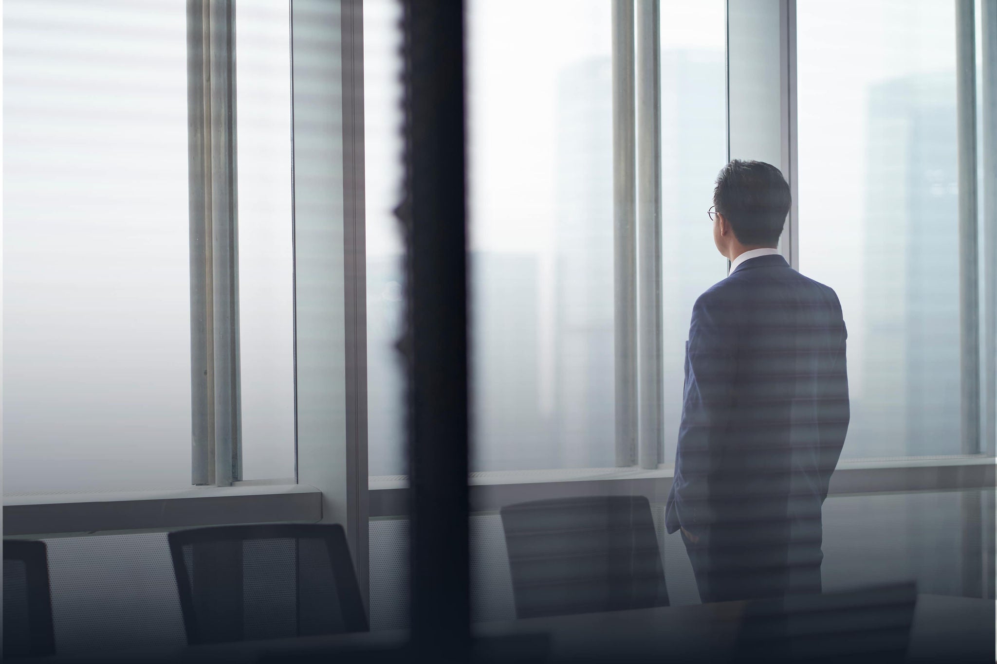 Ein belebter Bahnhof