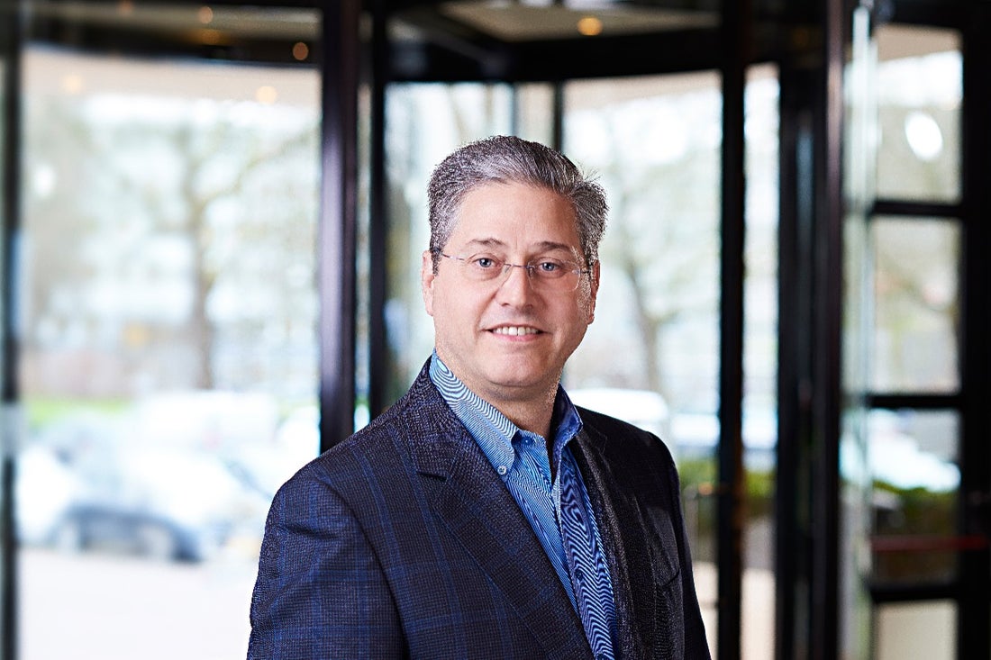 Mark Grinis - Partner, Real Estate, Hospitality & Construction, Ernst &  Young LLP | EY - Global