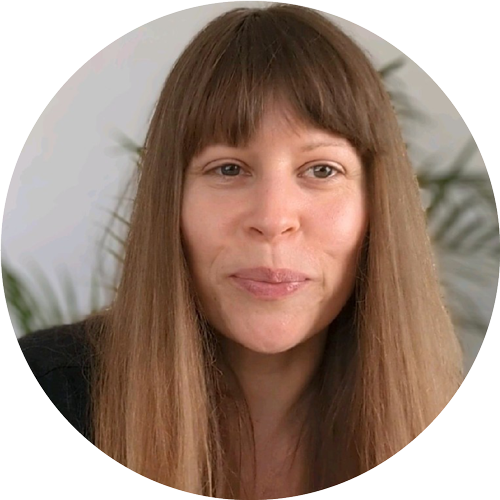 Portraitfoto von Katharina Klausberger