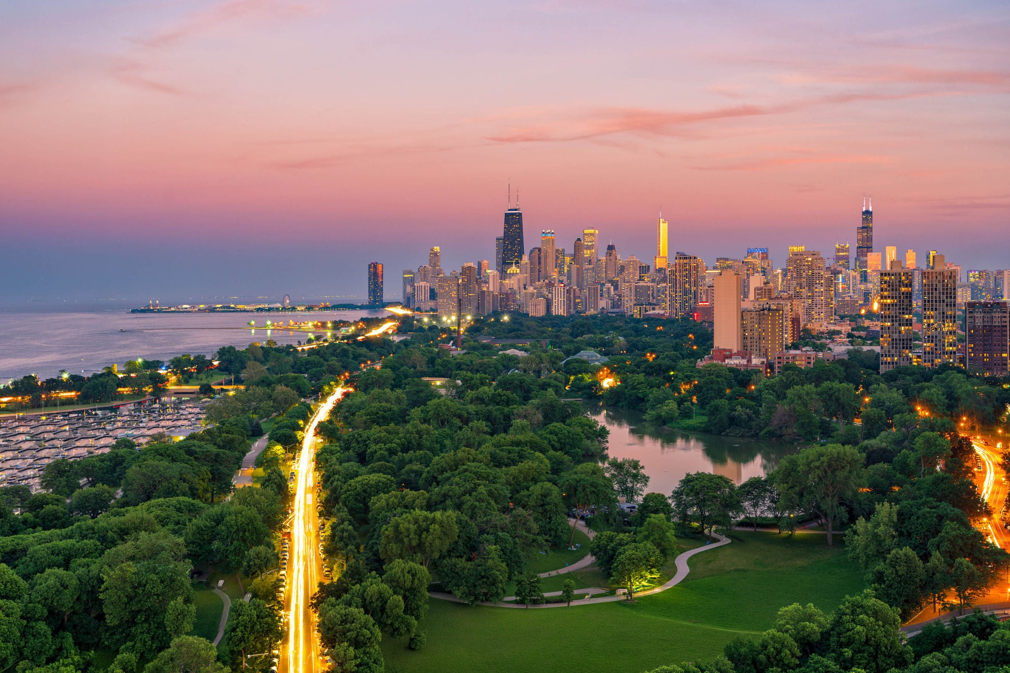 Downtown Chicago Cityscape at Dusk