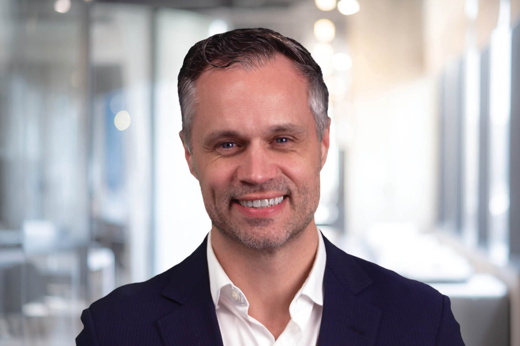 Errik Anderson headshot