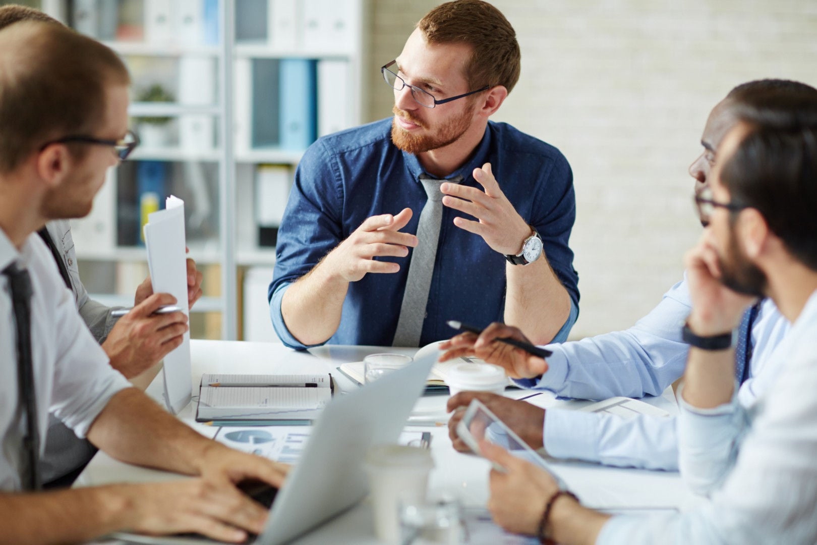 Employee group discussion