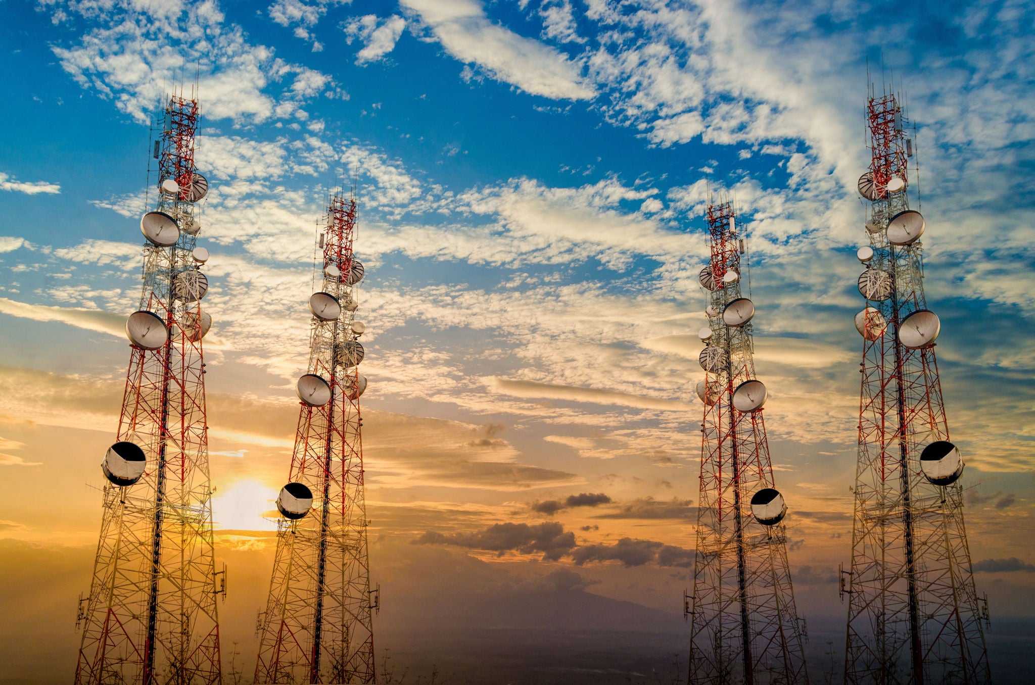 ey-tmt-top-10-riscos-telecomunicacoes