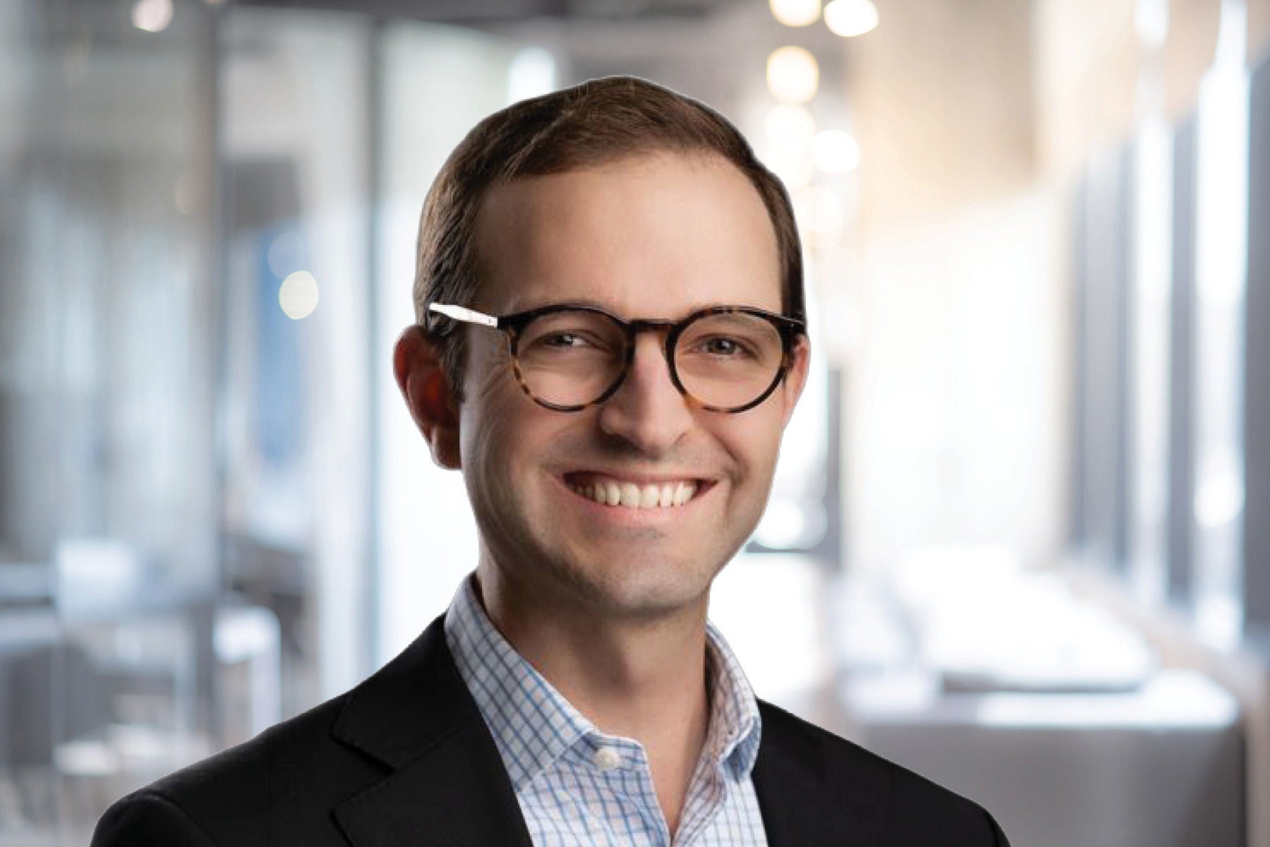 Eric Dimise headshot