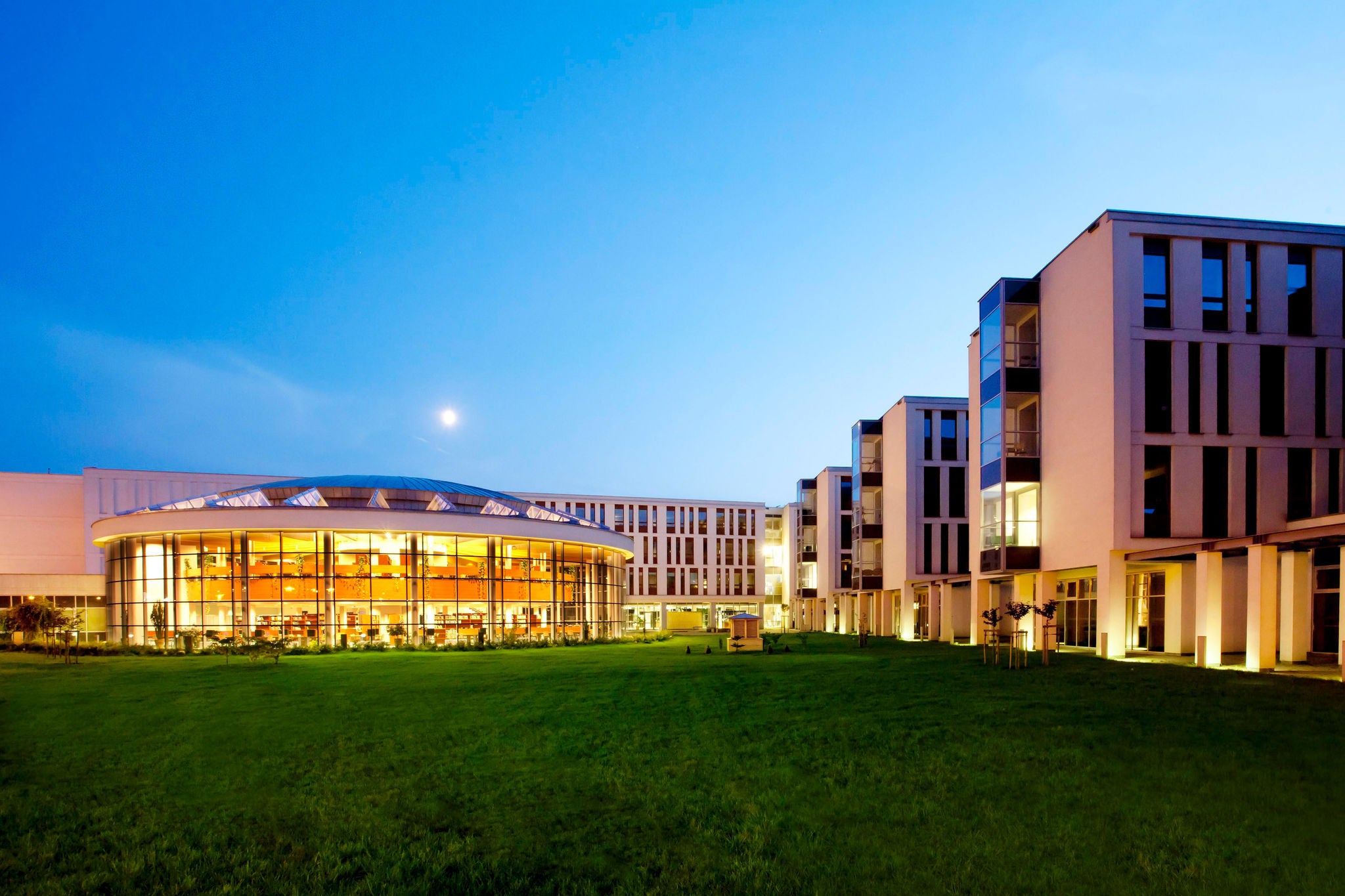 Bibliothek, Uniwersytet Jagiellonski, Jagiellonen-Univeritaet, WZiKS, Campus, Krakau, Polen, Europa 