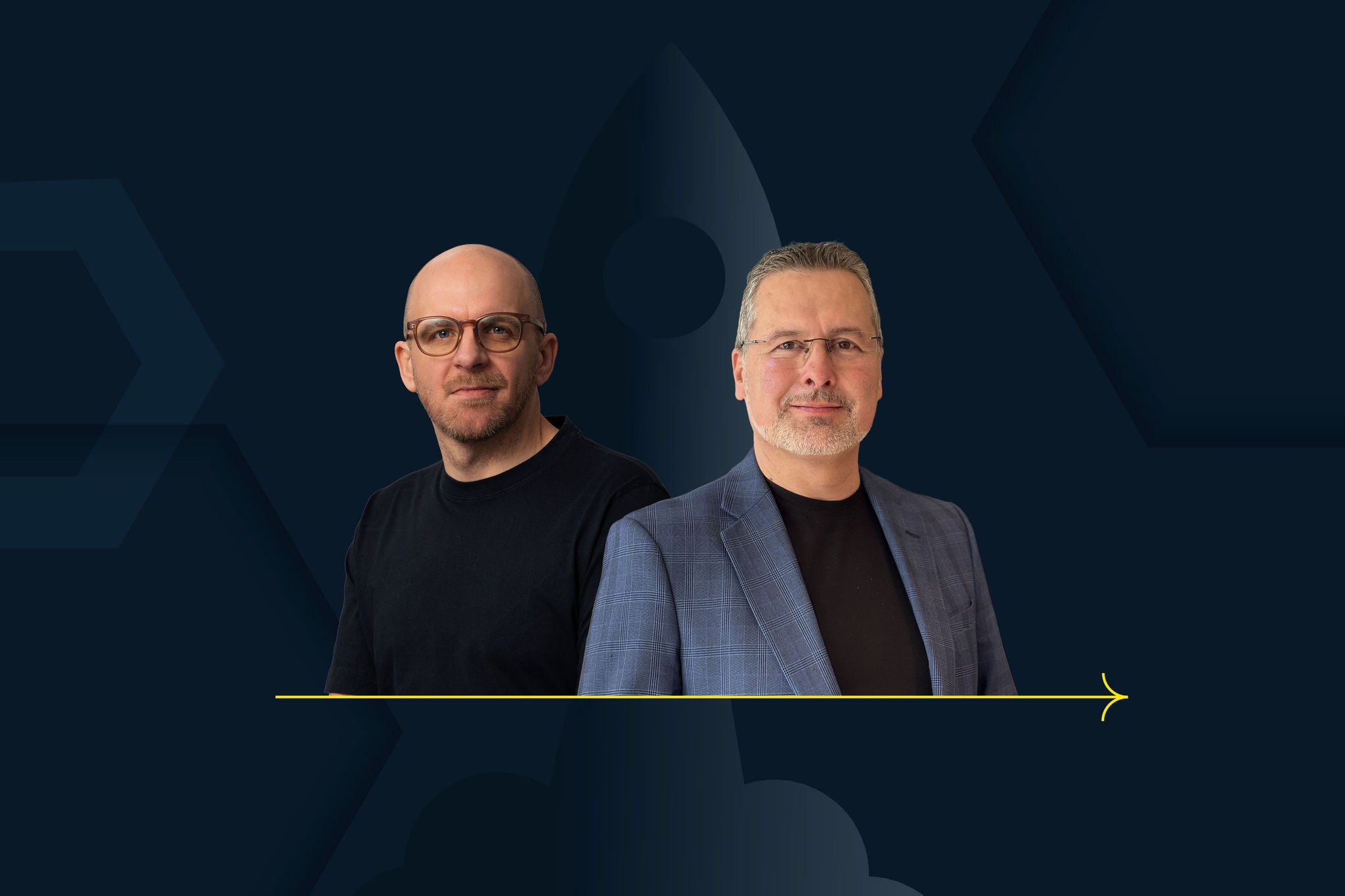 Personen vor dunklem Hintergrund