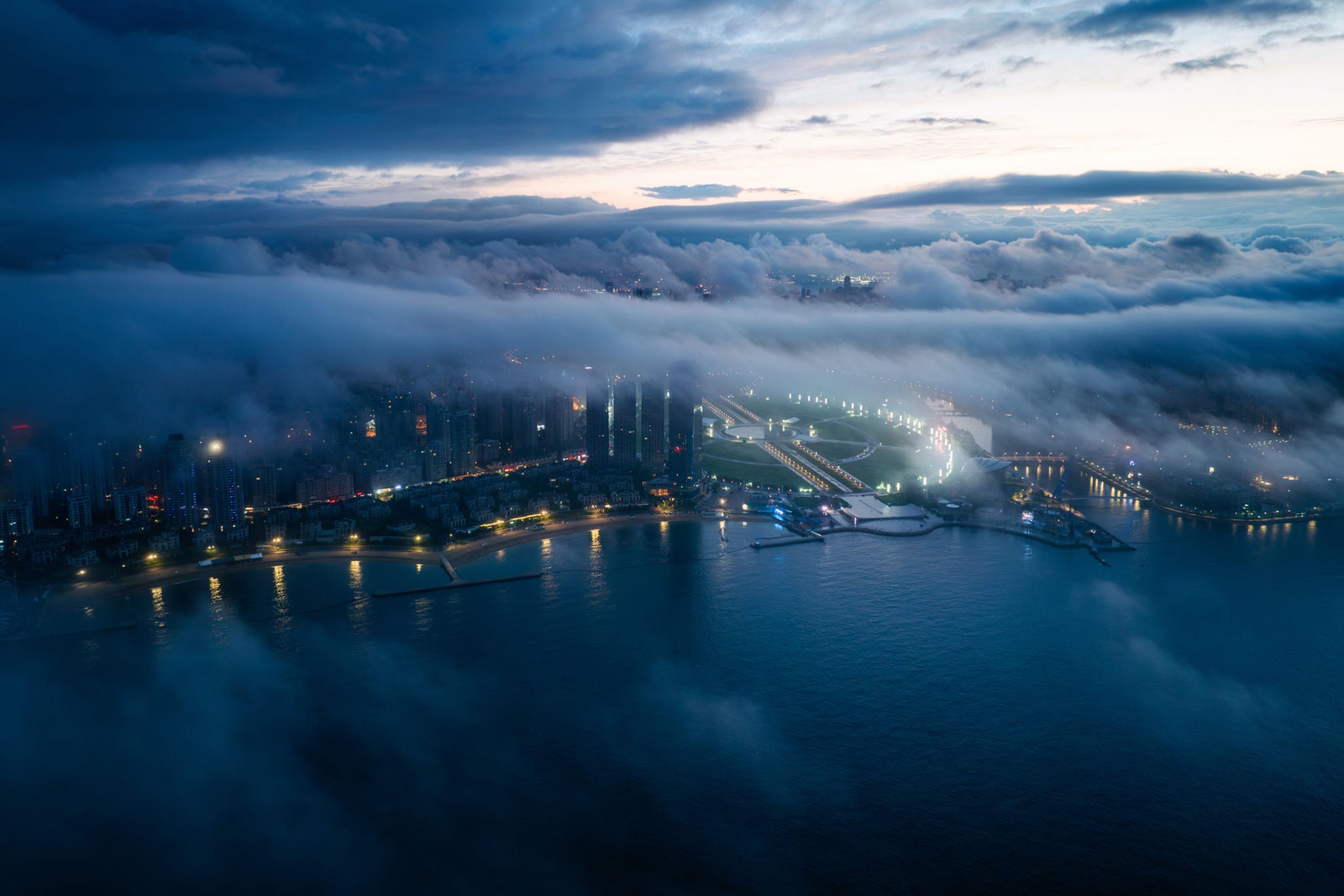 city fog night