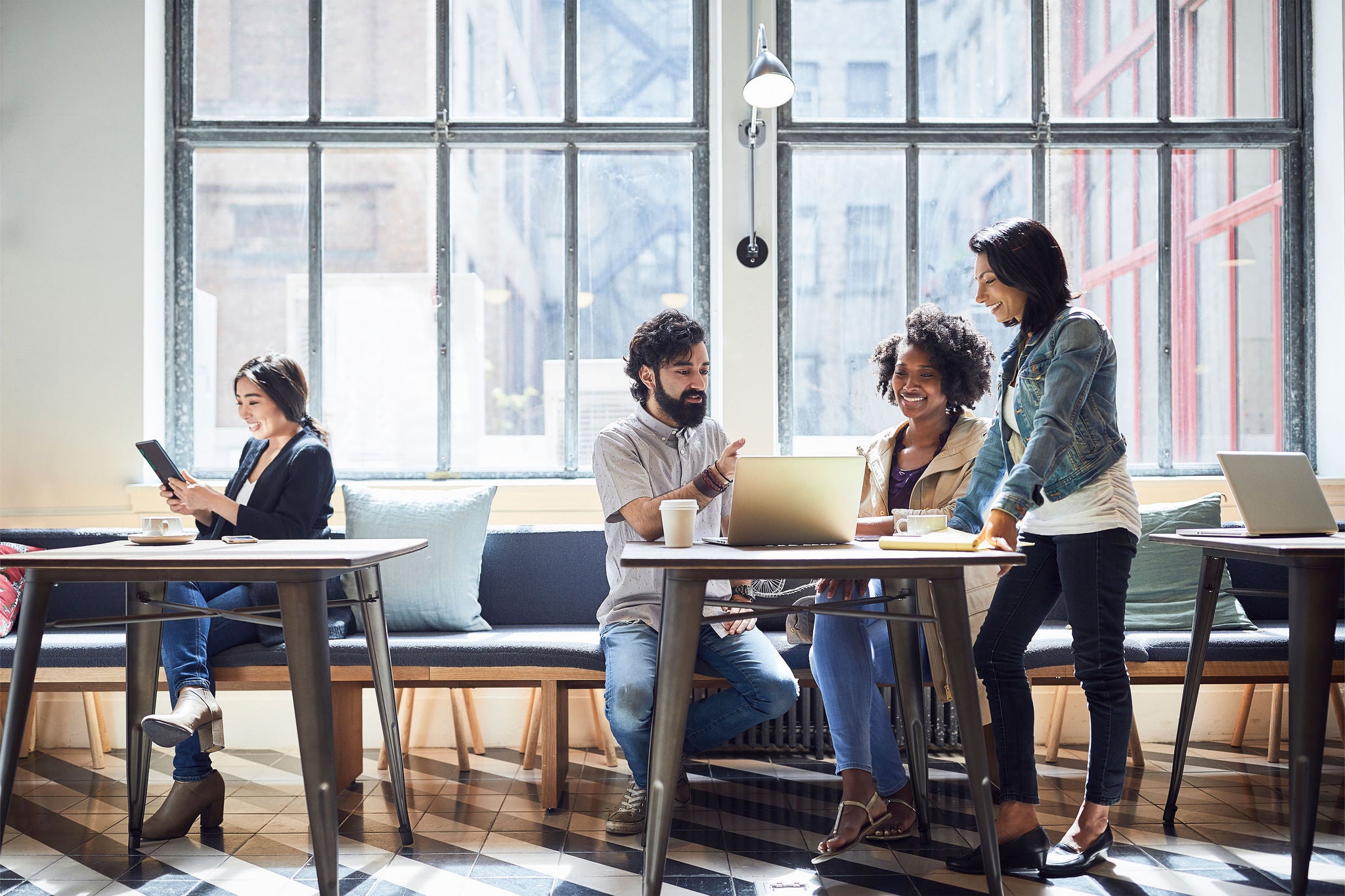 People commuting to work in the morning