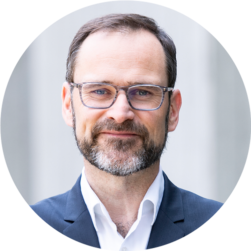 Portraitfoto von Rudolf Dömötor