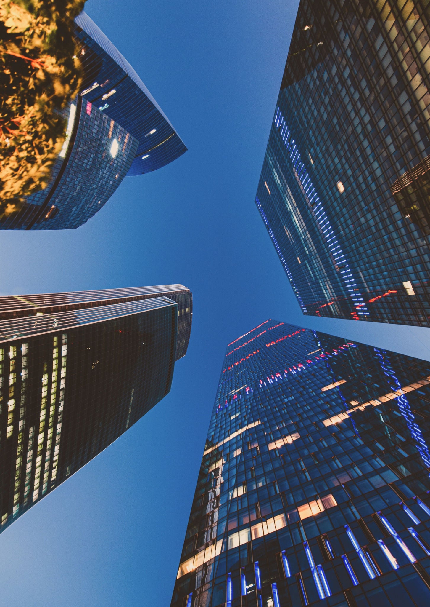 How to improve capital market risk efficiency? A standardized approach for counterparty credit risk