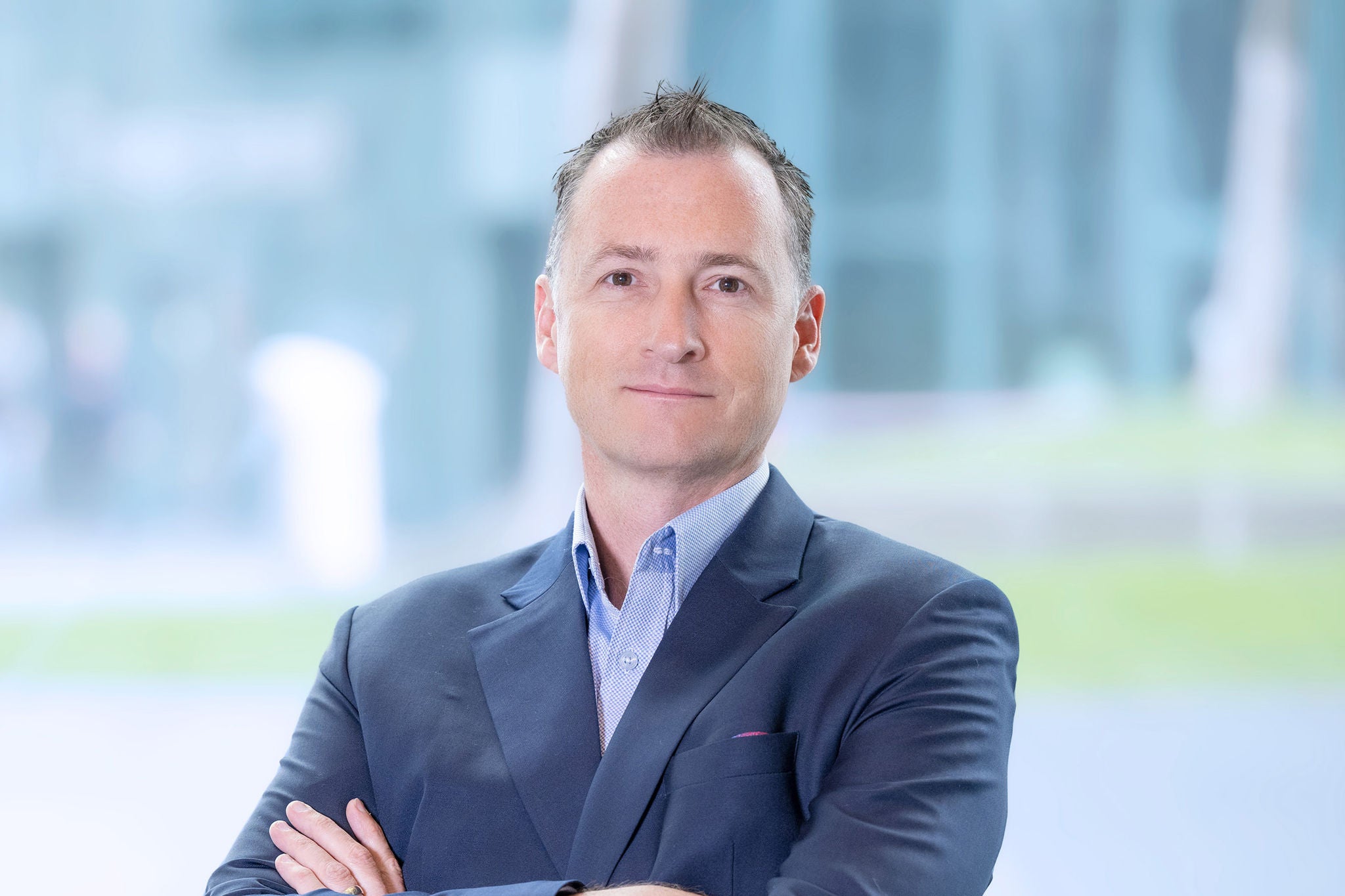 A photographic portrait of Simon Brown