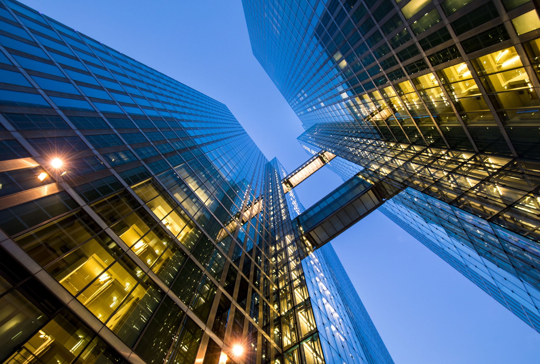 Hero banners ey.com (3800 x 2560 px) - 81