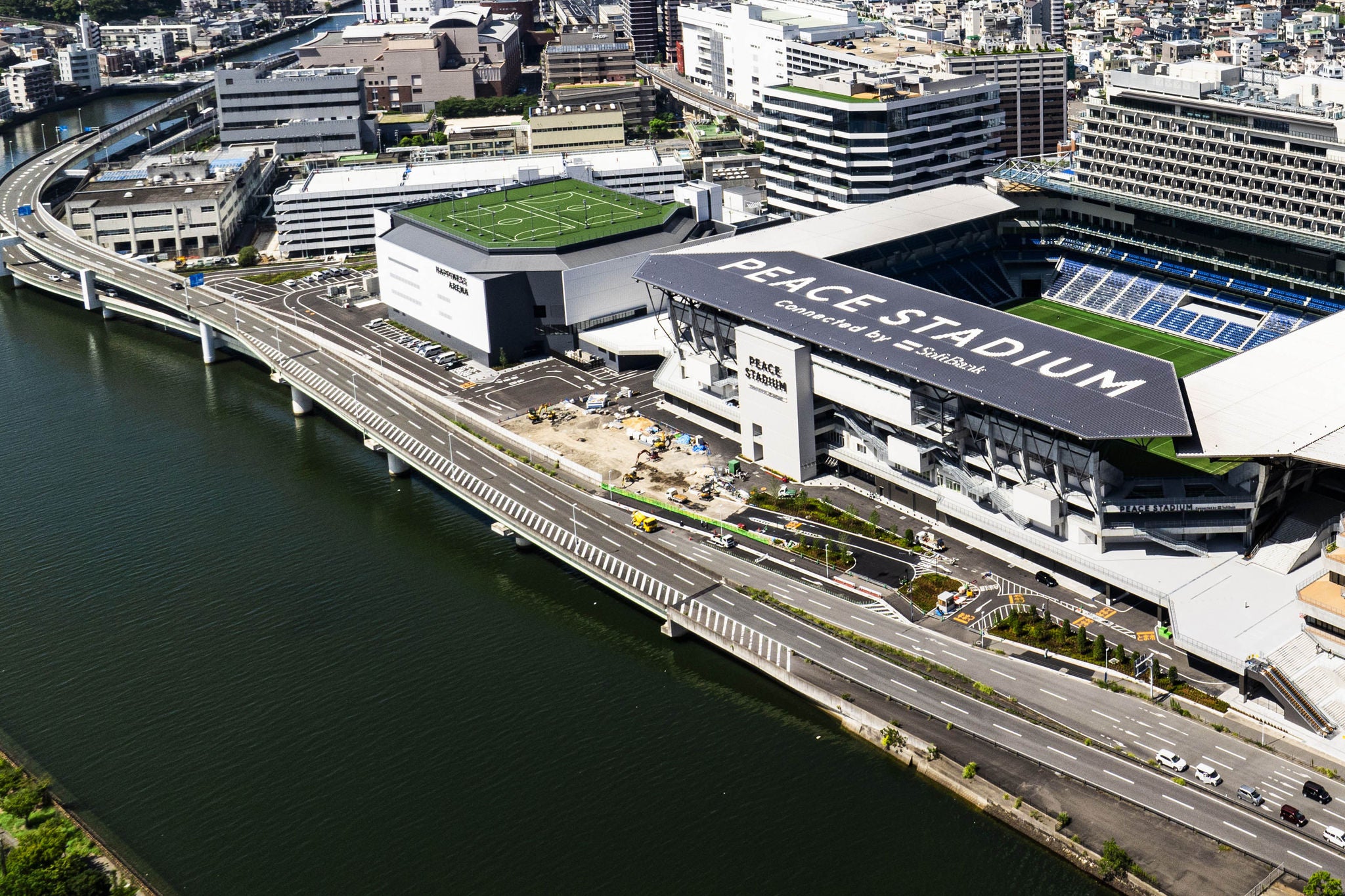 Nagasaki Stadium City reimagina a revitalização urbana | EY - Brasil