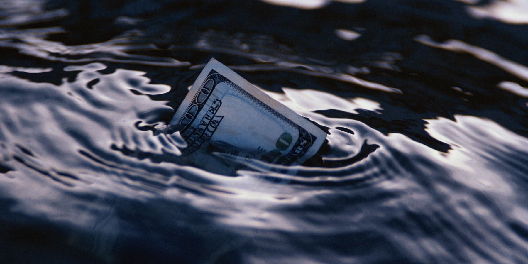 ey-people-stand-in-a-landscap