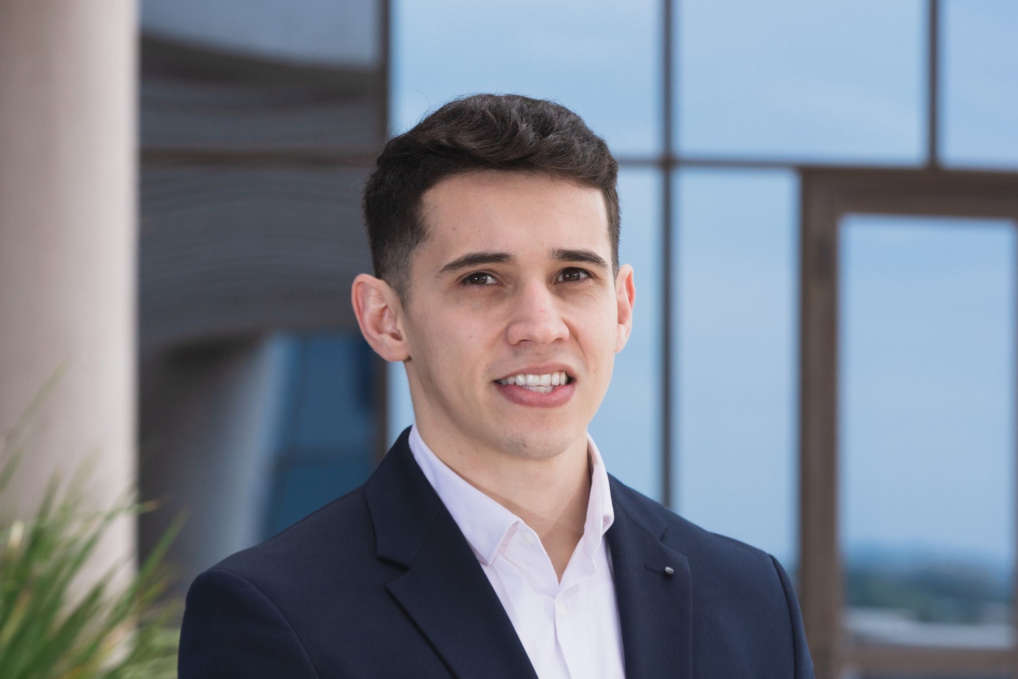 Adrian Cristaldo Assurance Senior Manager | EY - Global