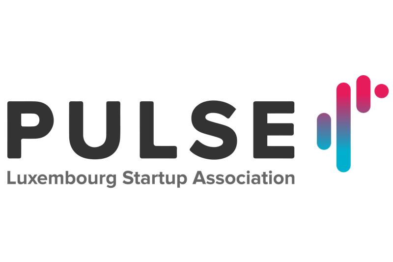 logo of le village
