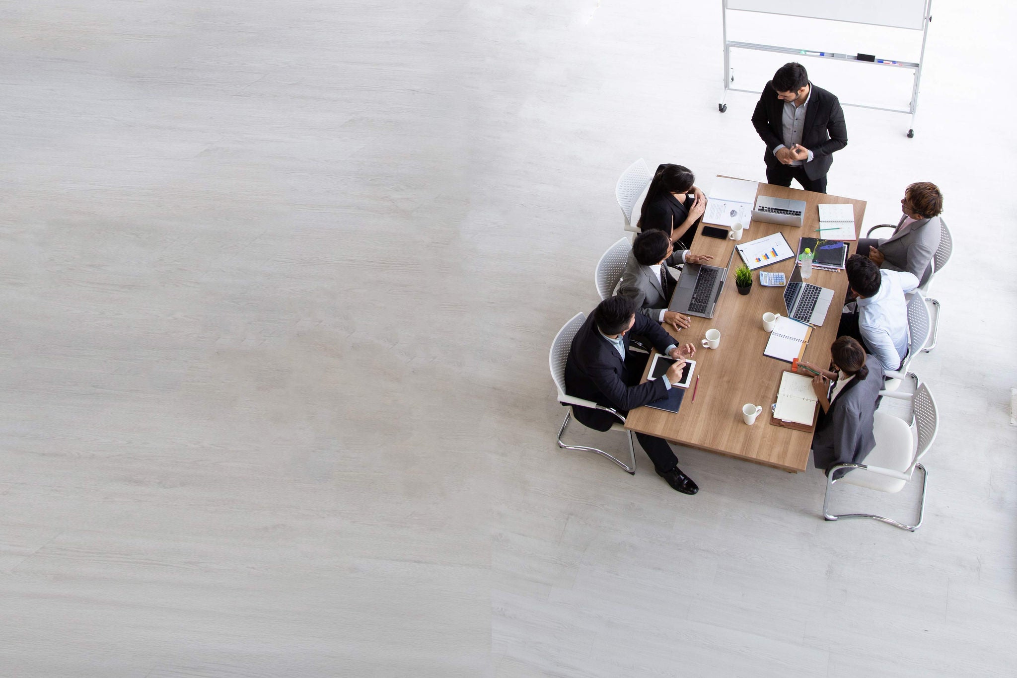 日本企業におけるシェアードサービスセンターの独自進化にみる次世代業務最適化の展望