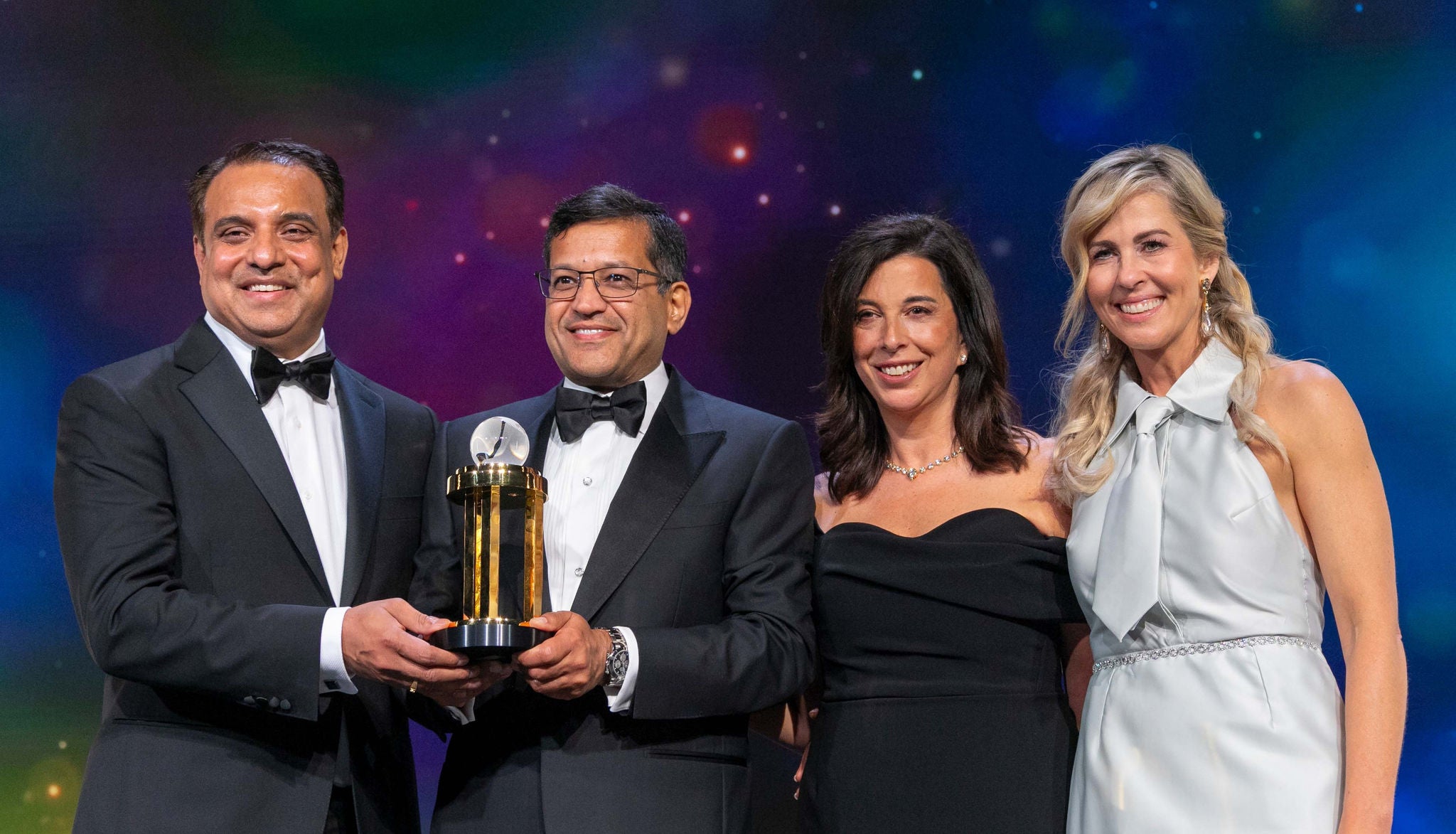 Celebratory photo of World Entrepreneur Of The Year winner Astera Labs