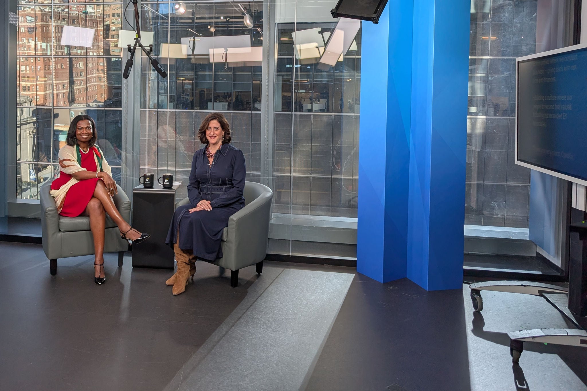 left to right; Cynthia Smith, CEO of Chariot Re and Nancy Conturso, EY Partner 