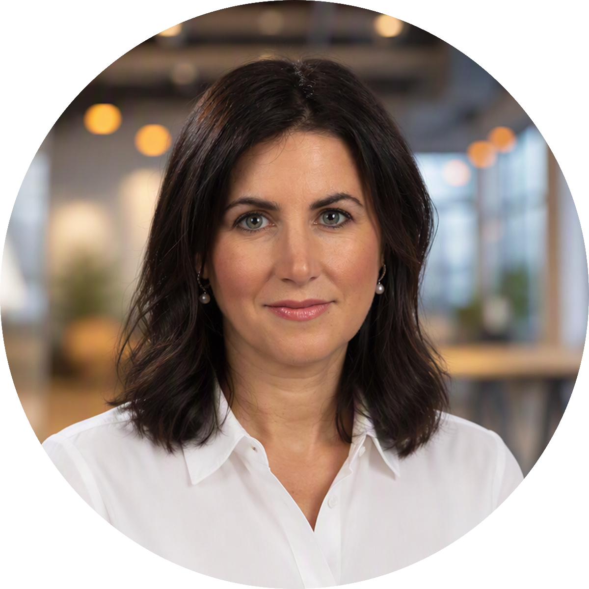 Photographic portrait of Tara Ferris