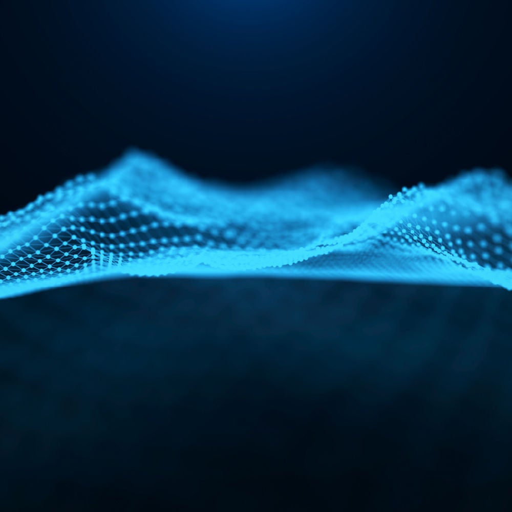 Blaue Netz-Wellen bilden auf einem dunklen Hintergrund eine futuristische digitale Landschaft.