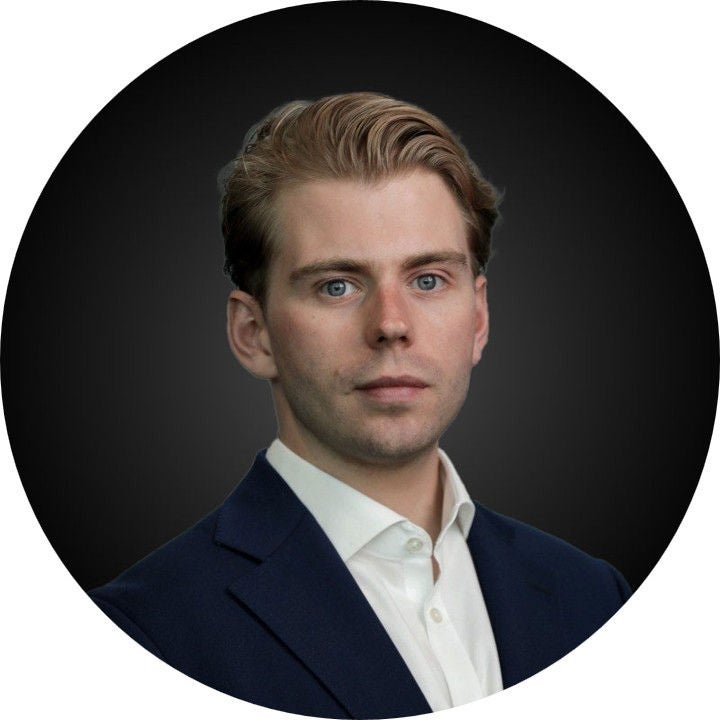 Porträtfoto von Harry kean