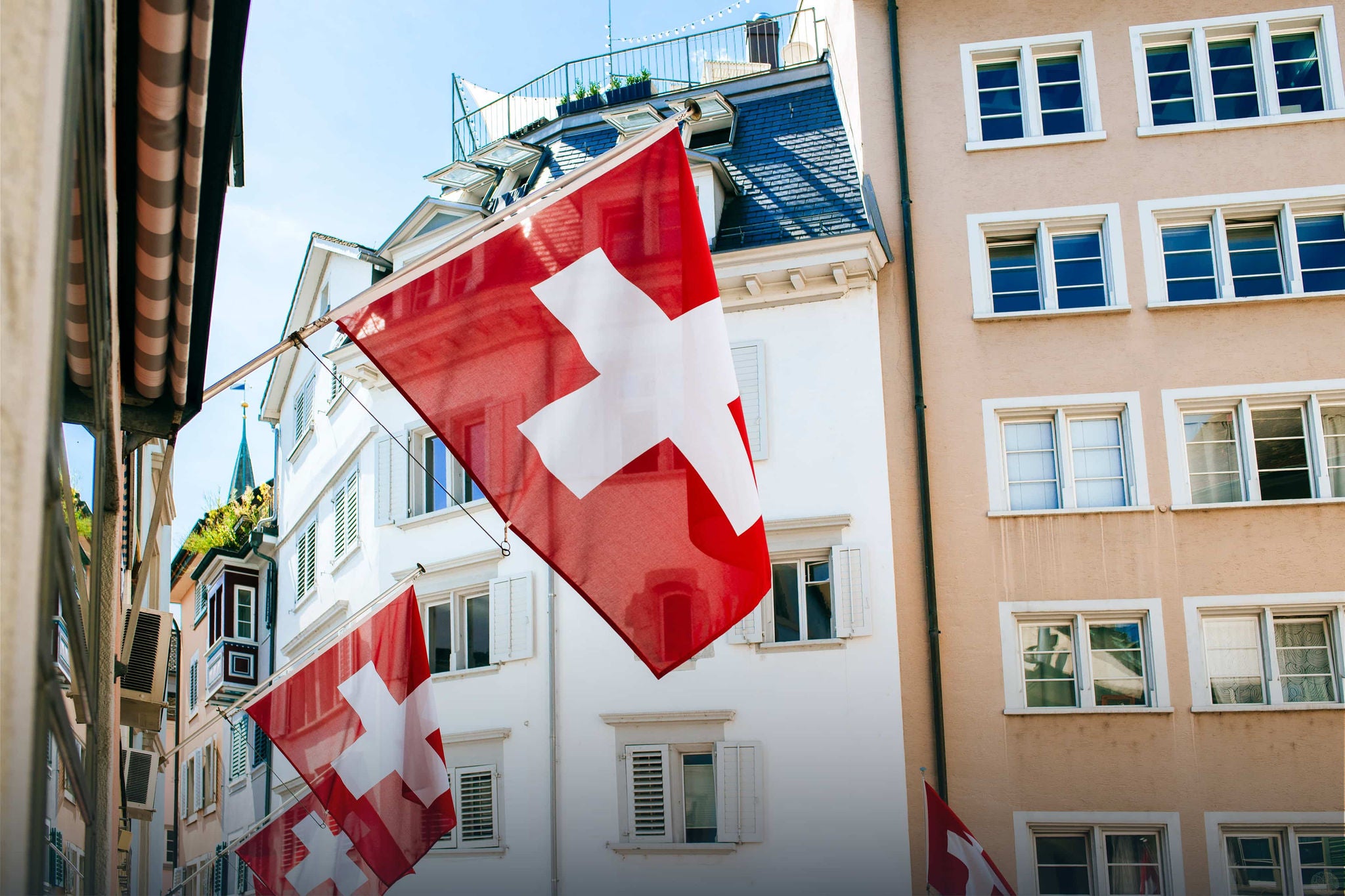 ey-pas-nl-juli-august-2024-est-lst-hero-01