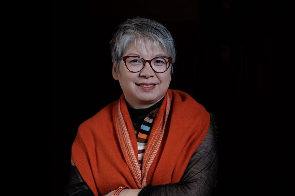Photographic portrait of Xiuling Guo