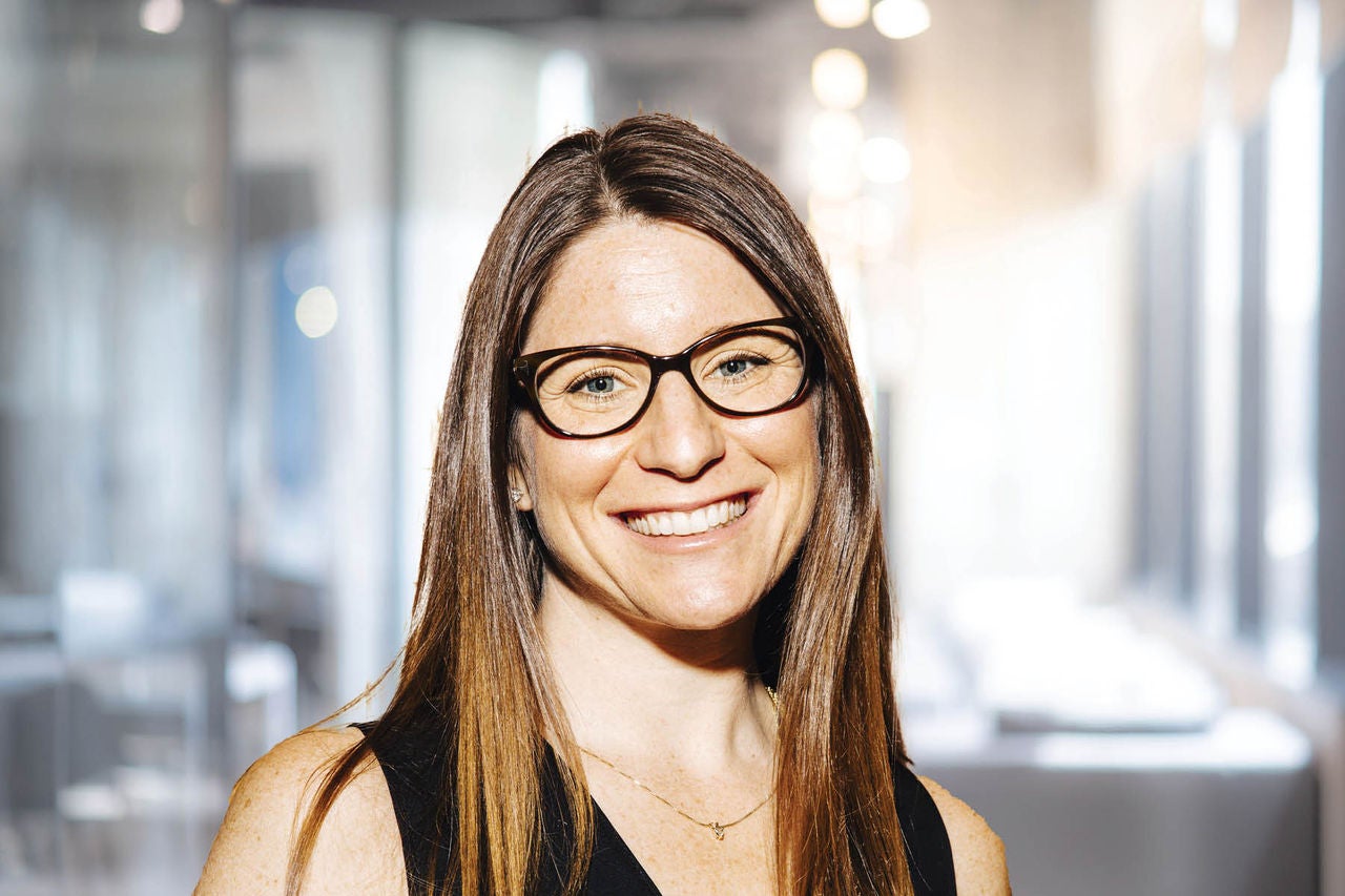 Julie Samuels headshot