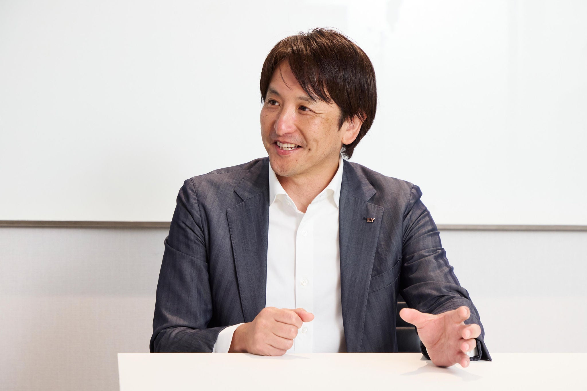 EYストラテジー・アンド・コンサルティング株式会社　公共・社会インフラセクター　パートナー　岡田 明