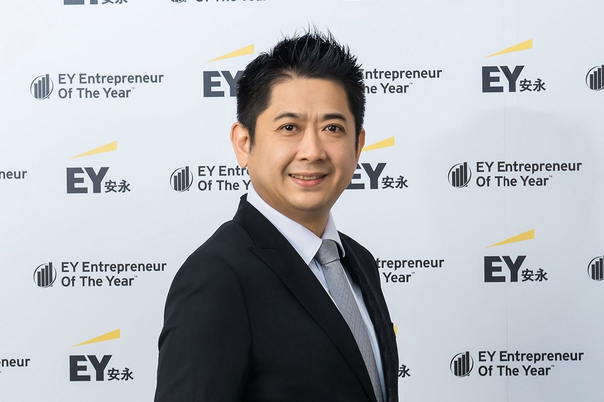 Photographic portrait of Frank Liang