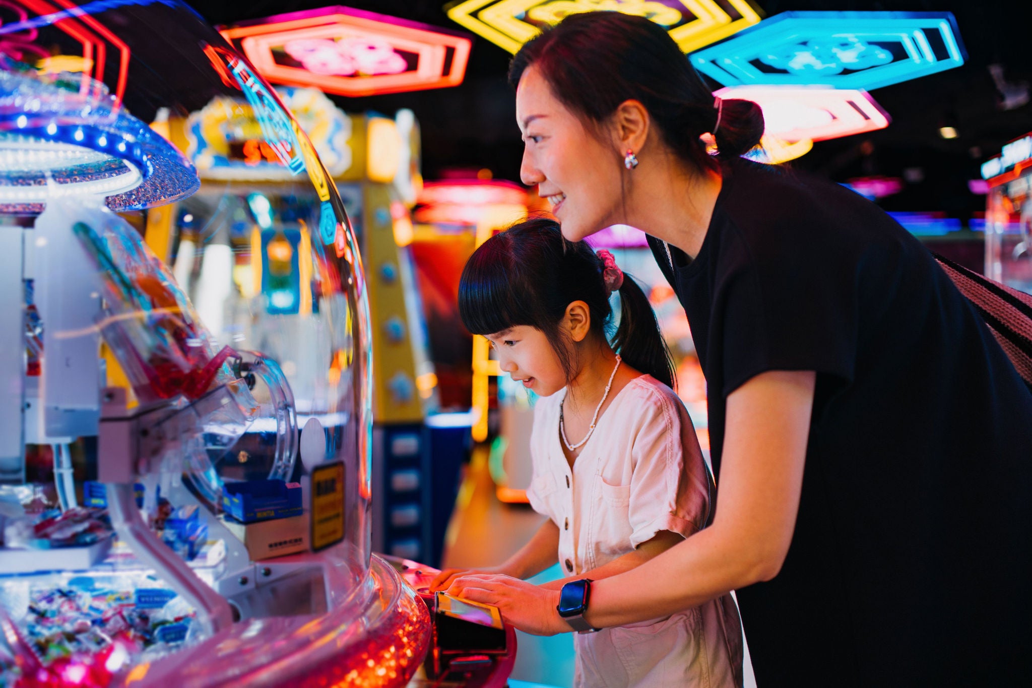 How can AI amplify energy wellbeing in an era of competing priorities