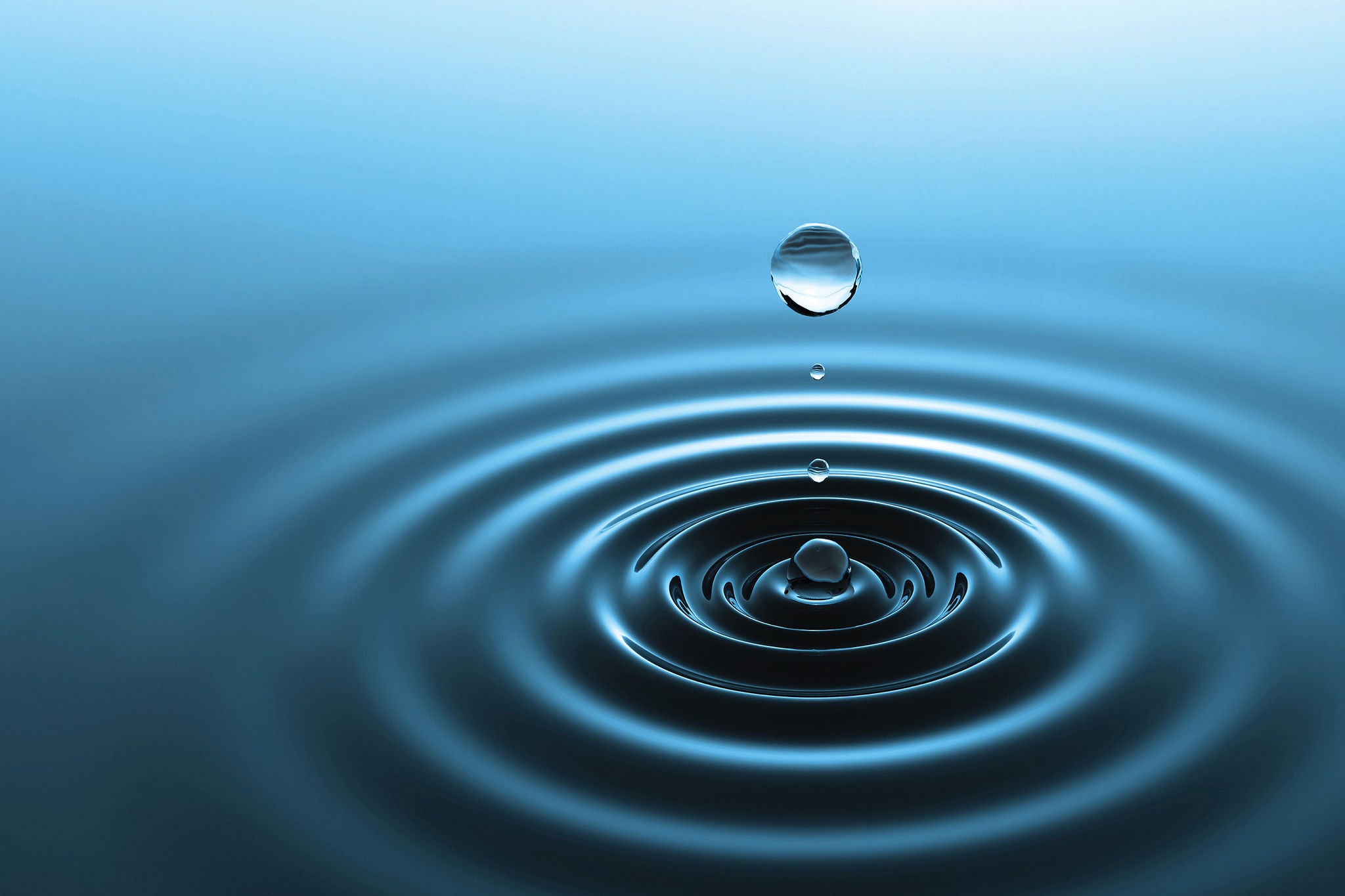 a drop of water making ripples