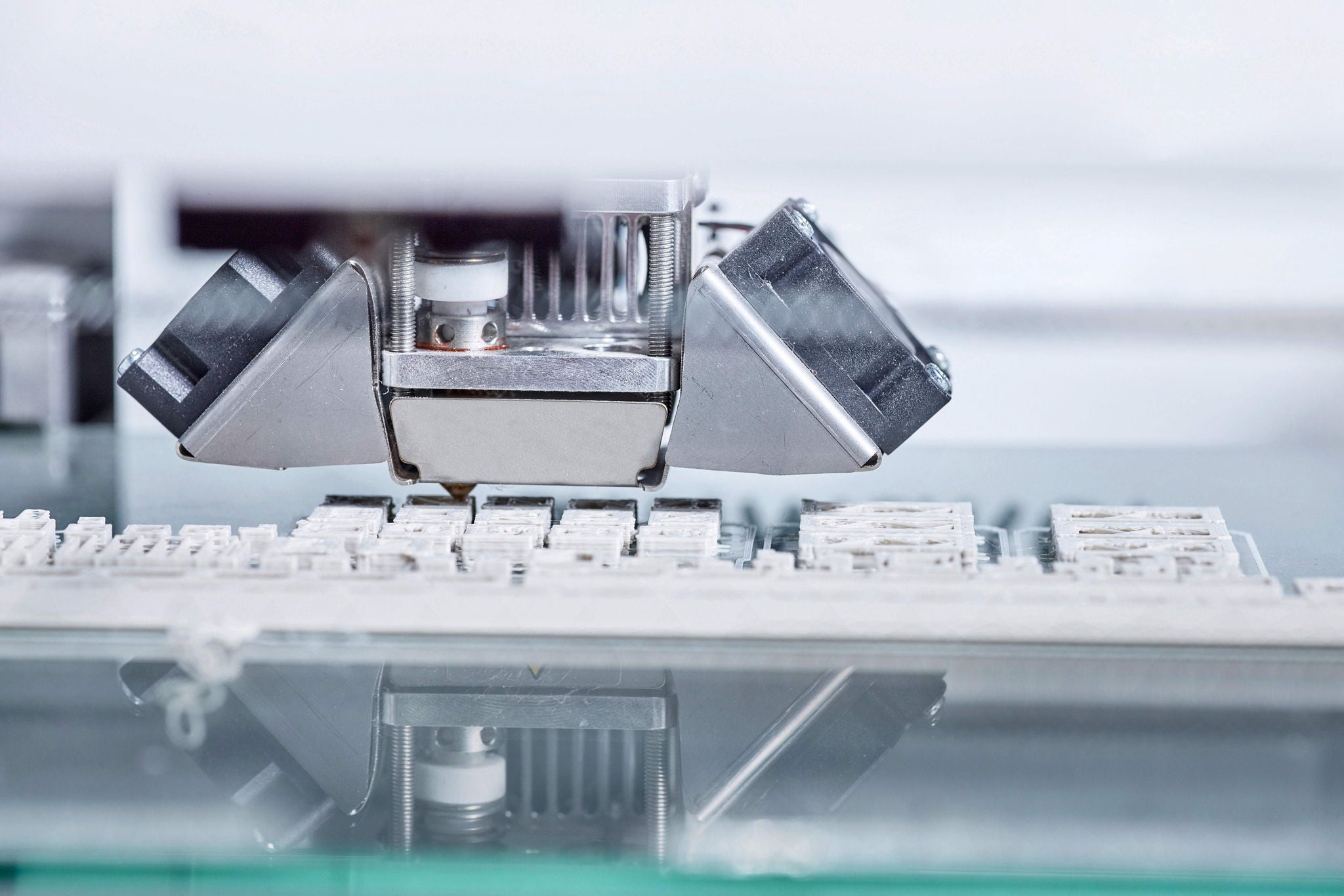 Przegląd własności intelektualnej. Wzory przemysłowe i IP Box – kluczowe zmiany i korzyści