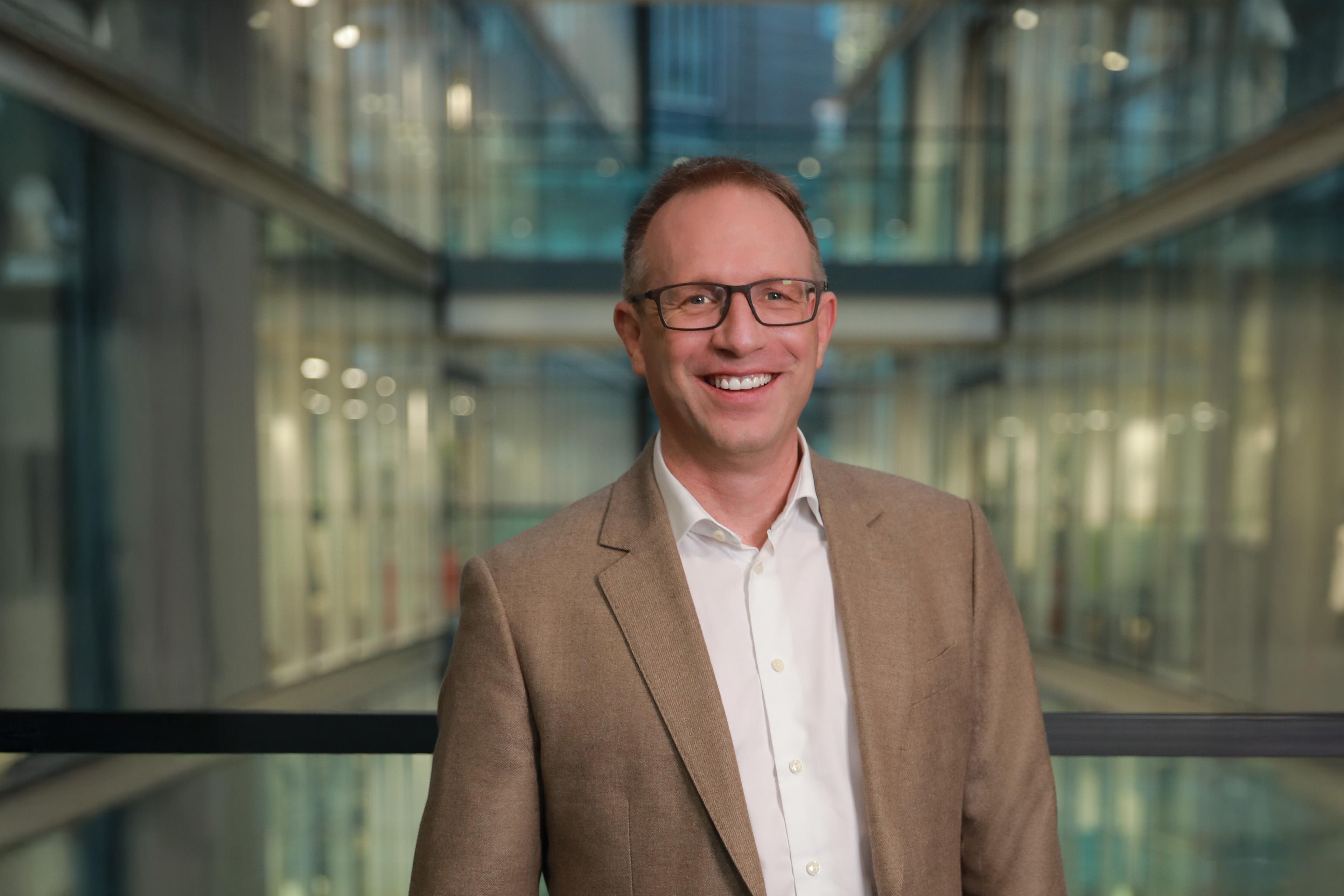 Photographic portrait of Daniel Mathews