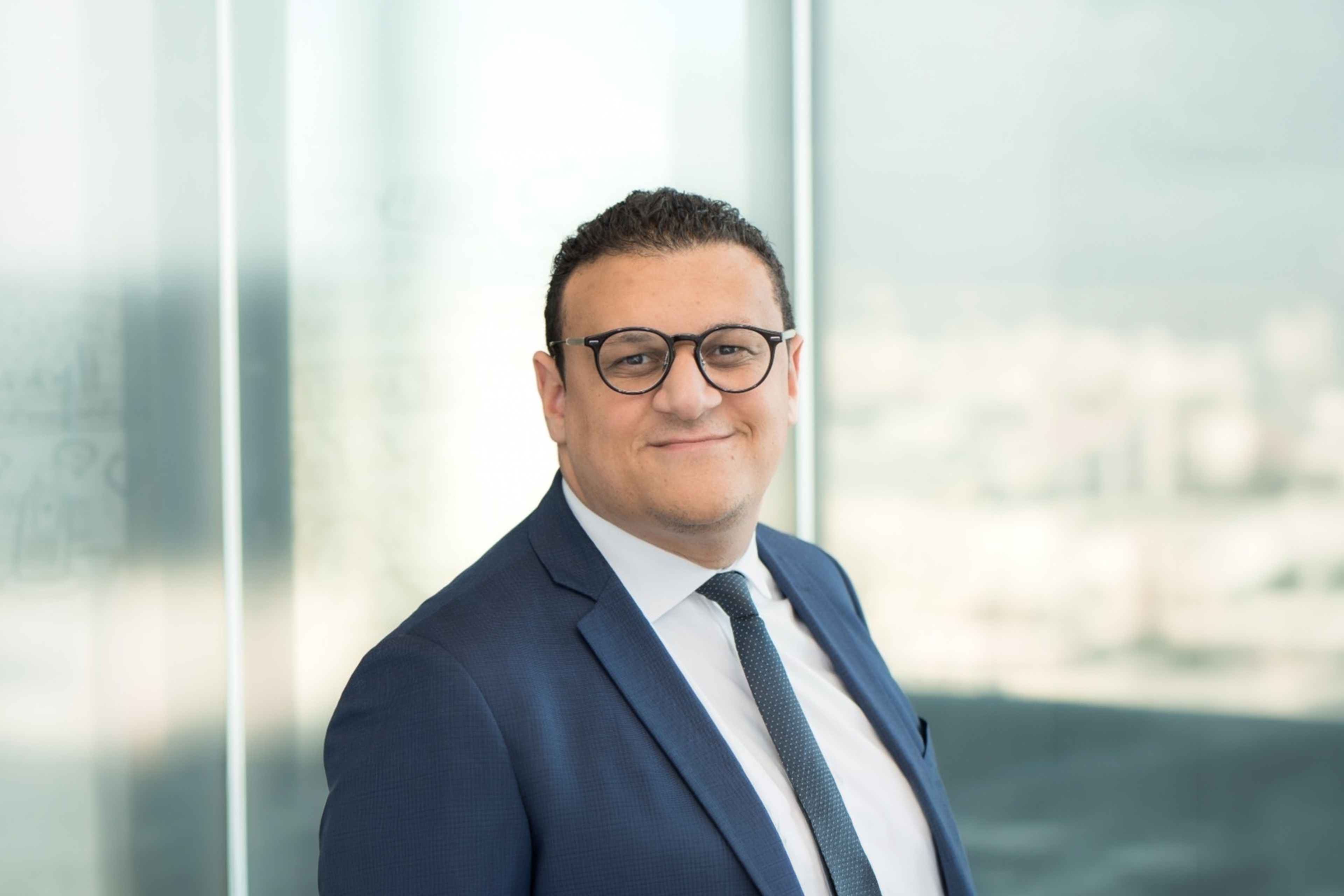 Photographic portrait of Imad Abounasr