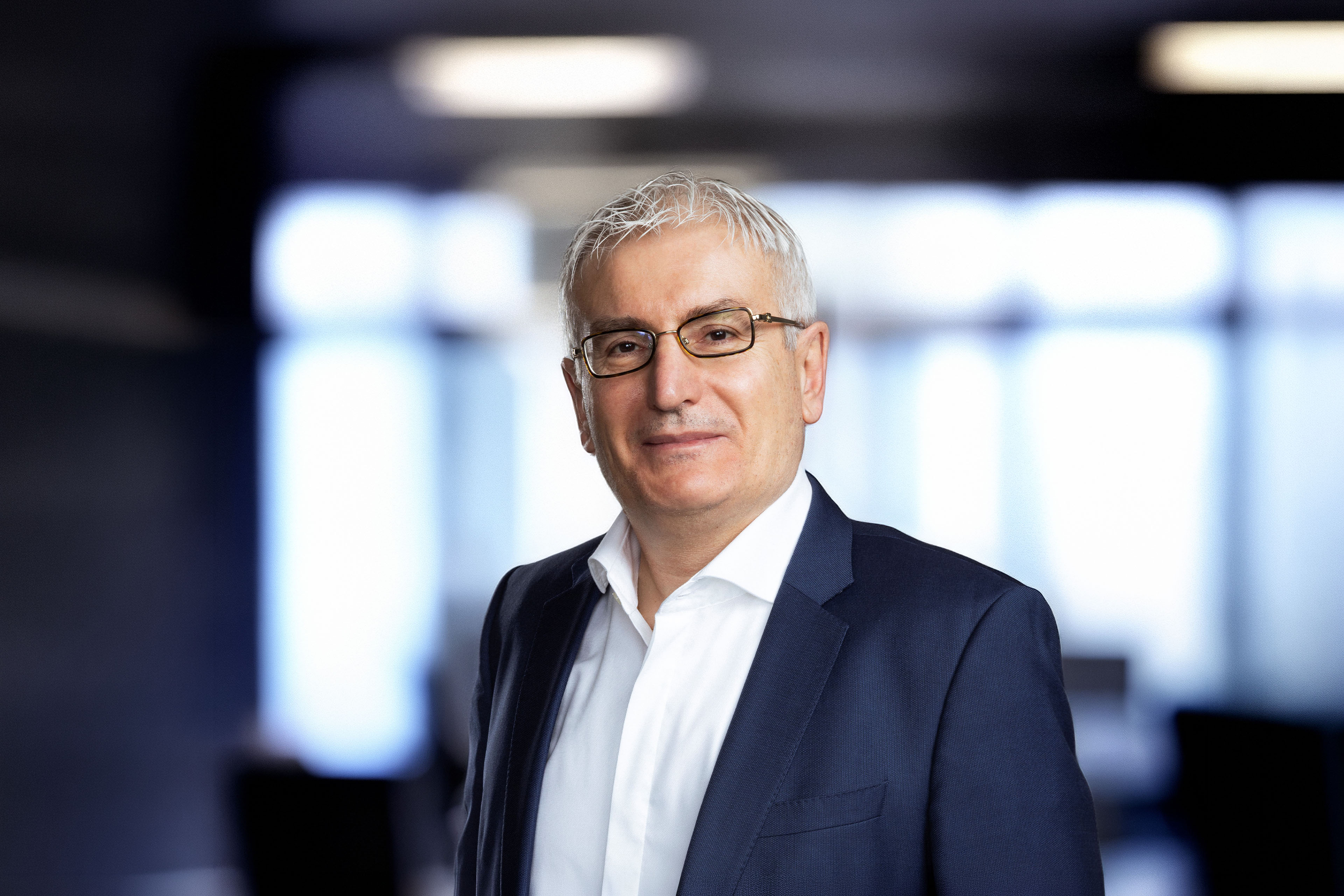 Photographic portrait of Julian Dontcheff