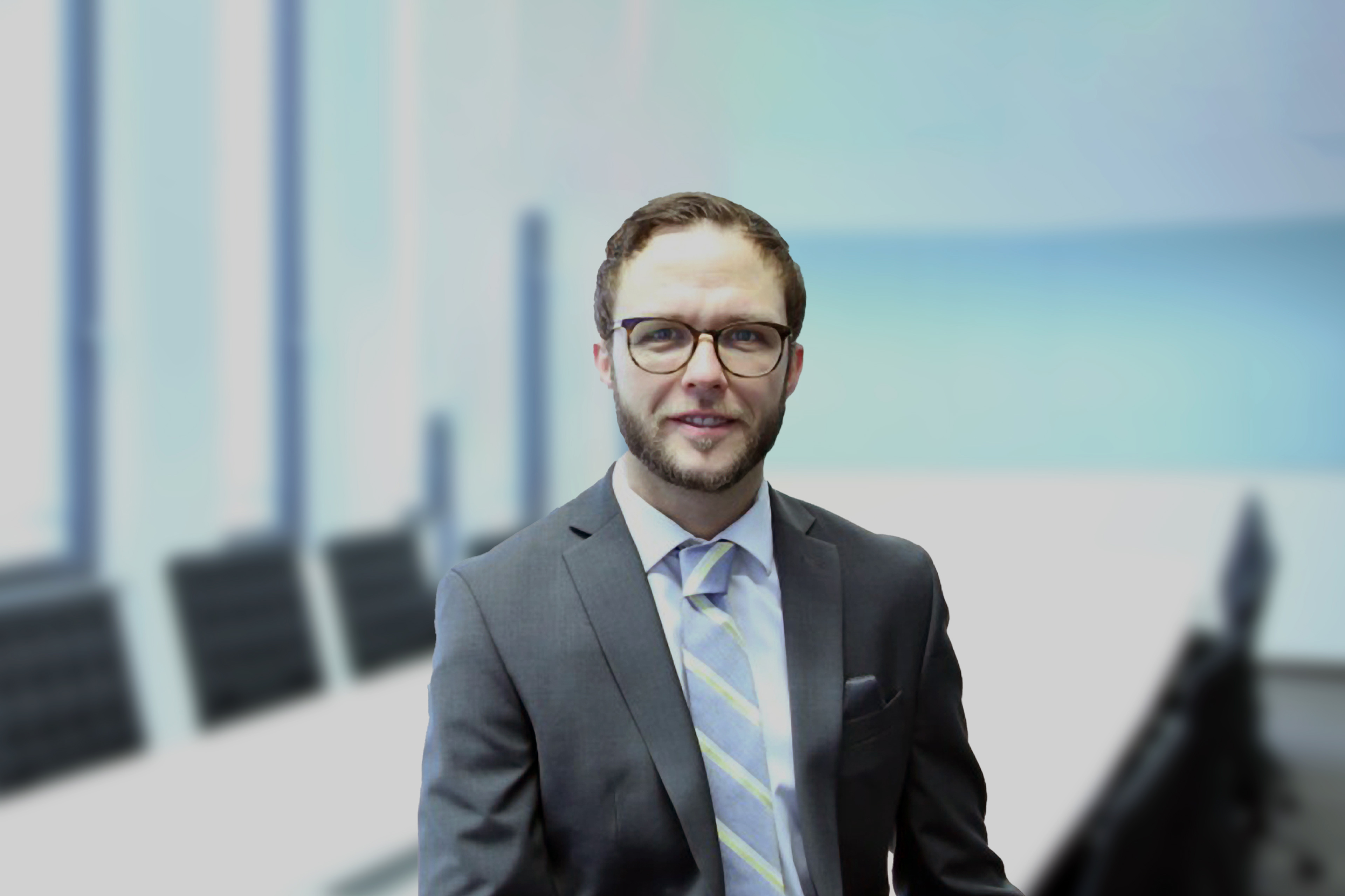 Kevin Rebbereh Director, Automotive Strategy, EY-Parthenon GmbH | EY Japan