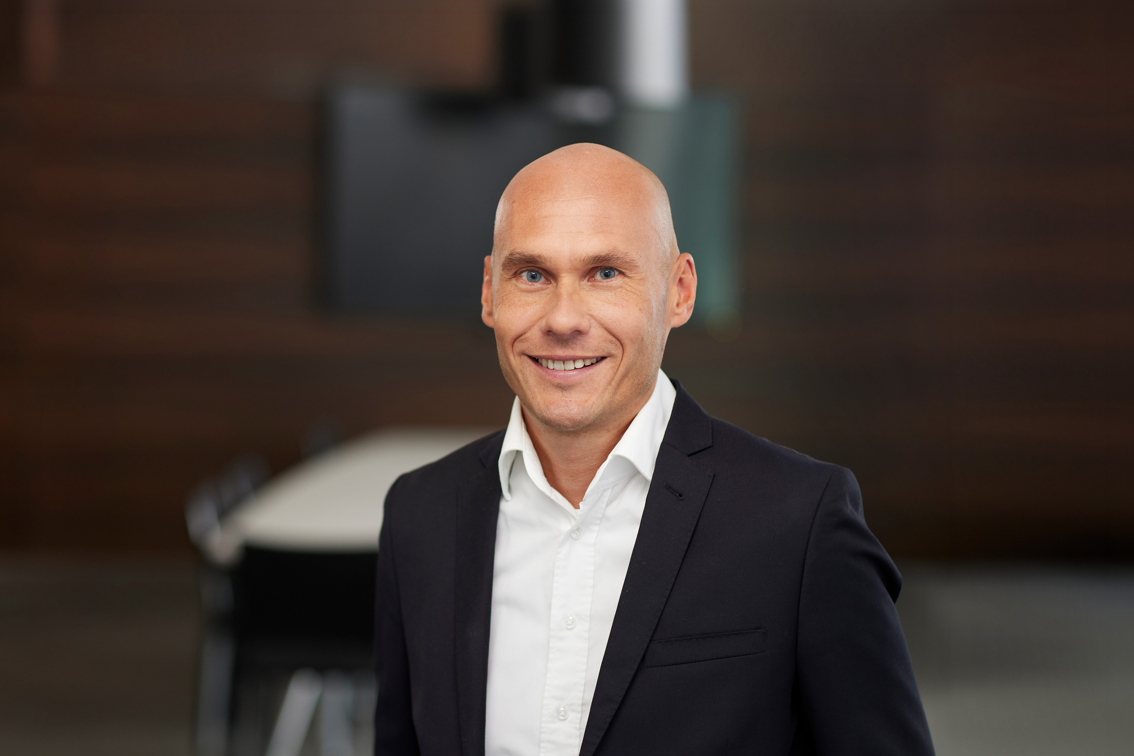 Photographic portrait of Wolfgang Hardt