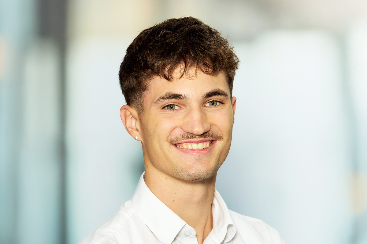 Porträtfoto von Benedikt Boehlke